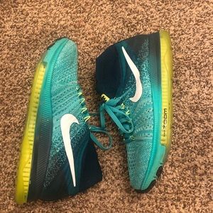 Nike zoom sneakers